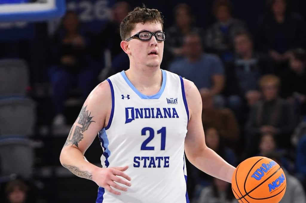 Cream Abdul-Jabbar Leads Sycamores in NIT Semifinal